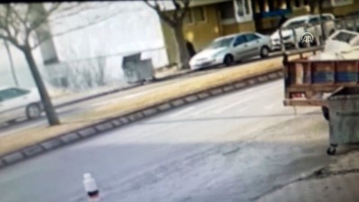 kamera kaydi - Sivas'ta kapkaç anı güvenlik kamerasında Videosu