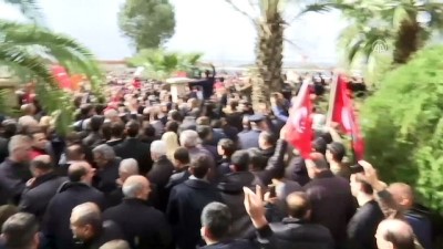 kirim - Şehitlerimizi uğurluyoruz - Şehit Kurmay Pilot Yüzbaşı Mehmet İlker Karaman'ın cenaze töreni (1) - İZMİR  Videosu