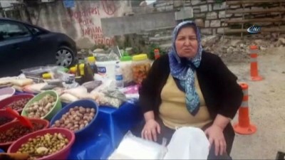 pazar esnafi -  Semt pazarının ortasında kanalizasyon patladı Videosu
