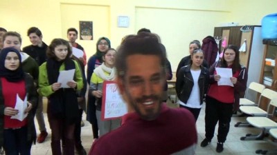 zihinsel engelli cocuklar -  Engelli öğrenciler Murat Boz’u memleketine davet etti  Videosu