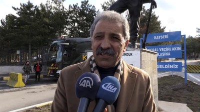 takim otobusu - Kayserispor'dan Mehmetçik'e moral ziyareti - KAYSERİ Videosu