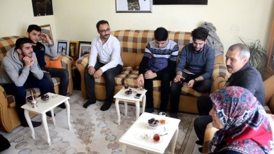 sosyal paylasim sitesi - Şehit babasının duygulandıran vatan sevgisi - KARAMAN Videosu
