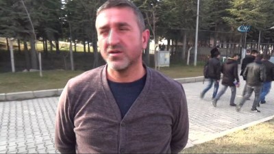 yuksek lisans -  25 kuruşluk zam için 5 kilometre yürüdüler  Videosu