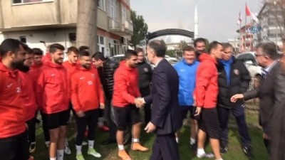 isadamlari -  Başkan Taban'dan İnegölspor'a ziyaret  Videosu