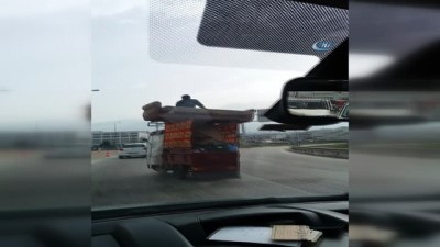 cekim -  Evini 3 tekerli araçta taşıdı  Videosu