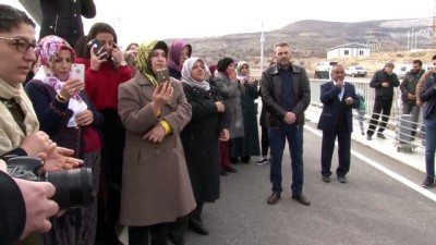 davul zurna - Gelin adayına 'köprüde' sürpriz nikah - ELAZIĞ Videosu