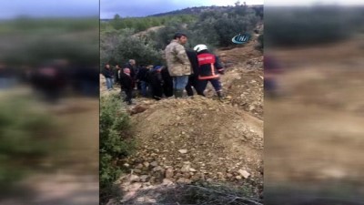 is makinesi -  Toprağın altında kalan baba ve oğlu öldü Videosu