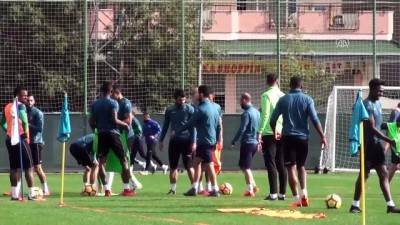 teknik direktor - Aytemiz Alanyaspor, Fenerbahçe maçından umutlu - ANTALYA Videosu