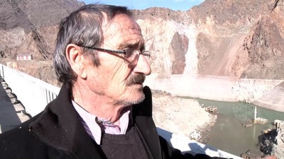2010 yili - Baraj suları çekilince eski yerleşim yeri gün yüzüne çıktı - ARTVİN Videosu