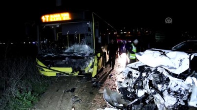 belediye otobusu - Belediye otobüsü ile kamyonet çarpıştı: 1 ölü, 2 yaralı - BURSA  Videosu