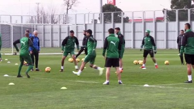 teknik direktor - Bursaspor'da Evkur Yeni Malatyaspor maçı hazırlıkları - BURSA Videosu