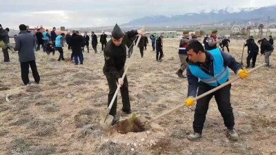sehit polis - Şehit polis memuru Fethi Sekin anısına hatıra ormanı - NİĞDE  Videosu