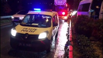 direksiyon -  Servis minibüsü refüje çarptı: 1 yaralı Videosu