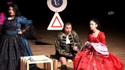 tiyatro oyunu -  Sevgililer Günü’nde çiftler ‘Twitter fenomeni Romeo ve İnsta Girl Juliet’ oyununu izledi  Videosu