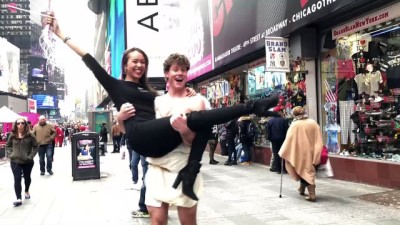 evlilik toreni - Times Meydanı'nda Sevgililer Günü kutlandı - NEW YORK  Videosu