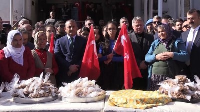 ay yildiz - Mehmetçik için lokma dağıtıldı - TUNCELİ  Videosu