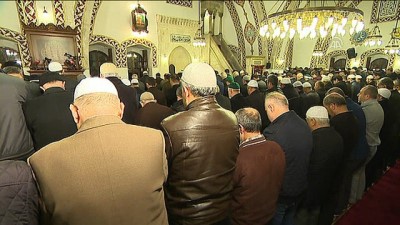 is insanlari - Diyanet İşleri Başkanı Erbaş, Hatay'da sabah namazını kıldırdı (1)  Videosu