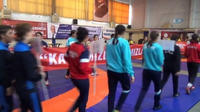 dunya sampiyonu - Yıldız Kadınlar Türkiye Şampiyonası Tekirdağ’da başladı Videosu