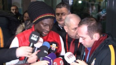 basin mensuplari - Bafetimbi Gomis: “Hastalık değil, sadece düşüp bayılıyorum” Videosu