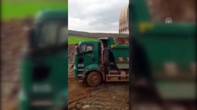 askeri arac - Bakanlıktan TSK'ya 'mevzi ve yol yapımı' desteği  Videosu