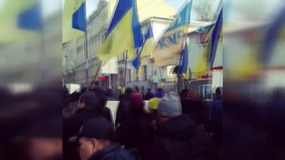 bomba imha uzmani -  - Ukrayna'da Saakaşvili'ye destek gösterisi Videosu