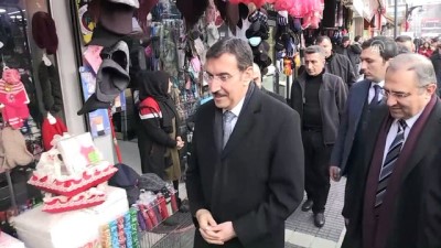 taziye ziyareti - Bakan Tüfenkci, kent merkezinde esnafı ziyaretinde Türk bayrağı dağıttı - MALATYA Videosu