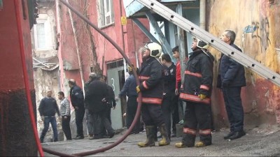 yangin yeri -  Başkent'te korkutan yangın... 6 ev yandı, 3 kişi yaralandı Videosu