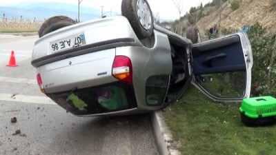 direksiyon -  Bilecik'te otomobil takla attı: 2 yaralı  Videosu