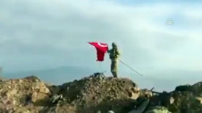 Darmık Dağı'na Türk Bayrağı dikildi 