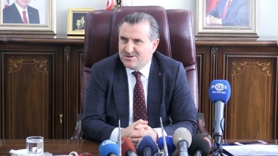 genclik kollari - Gençlik ve Spor Bakanı Bak: 'Bu Afrin operasyonu sınırımızdaki o terör yuvalarını dağıtmak için yapılan bir operasyon' - ADIYAMAN  Videosu
