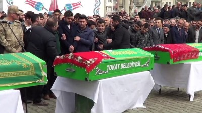 kiz kardes - 5 kişinin öldüğü trafik kazası - Cenazelerin üçü defnedildi - TOKAT  Videosu