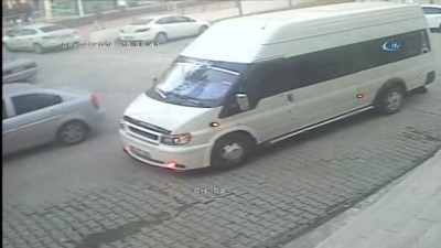 yasli adam -  Geri gelen araç yaşlı adama böyle çarptı  Videosu