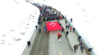 sosyal tesis - Kop Dağı'nda 'Şehitlere Saygı Yürüyüşü' - BAYBURT Videosu
