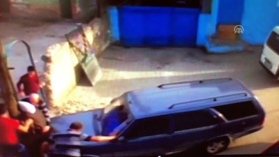 carpma ani - Otomobilin kadına çarpma anı kamerada - KARABÜK  Videosu