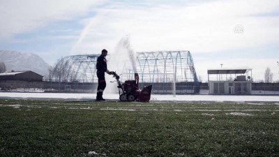 kanun hukmunde kararname - Şehir stadyumunda karla mücadele - AĞRI  Videosu