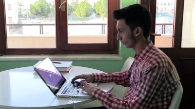 internet sitesi - Apple'da 'onur listesi'nin ardından 'teşekkür listesi'ne de girdi - KAHRAMANMARAŞ  Videosu