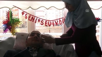 saglik hizmeti - Evde sağlık hizmeti gören hastaya evlilik yıl dönümü sürprizi - AKSARAY Videosu