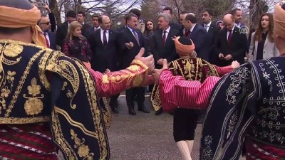 modeller - İvanov: 'Gençlerin kitaplar olmadan öğrenemeyeceği tek şey sabır' - ANKARA Videosu