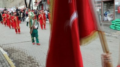 mehteran takimi -  Narman’da Zeytin Dalı Harekatına destek yürüyüşü  Videosu