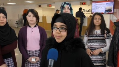 banka muduru -  Okul harçlıklarını Mehmetçik Vakfı'na bağışladılar Videosu