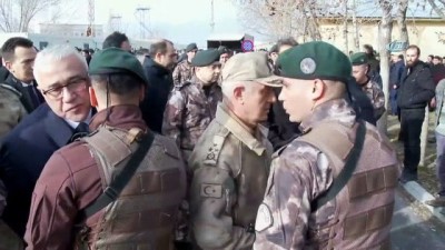 emniyet teskilati -  PÖH'ler dua ve tekbirlerle Afrin'e uğurlandı Videosu