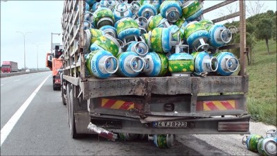 TEM'de trafik kazası - İSTANBUL 