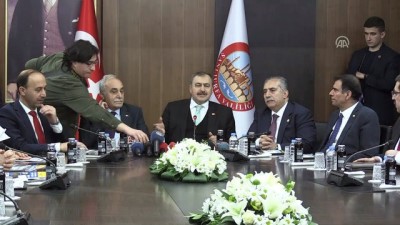 tarim - Bakanlar Eroğlu ve Fakıbaba, 'Yatırımları Değerlendirme Toplantısı'na katıldı - ŞANLIURFA Videosu
