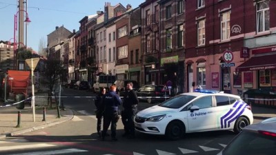 guvenlik onlemi - Belçika'da silahlı şahıs alarmı (1) - BRÜKSEL Videosu