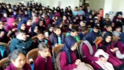 ogretmenler -  Öğrenciler Afrin için Fetih Suresi okudu Videosu