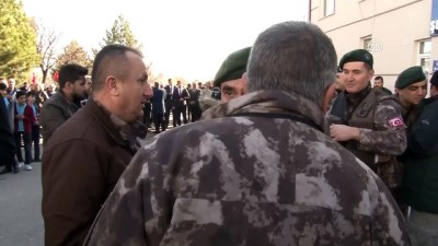 ozel harekat polisleri - Özel harekat polisleri Afrin'e uğurlandı - KONYA  Videosu
