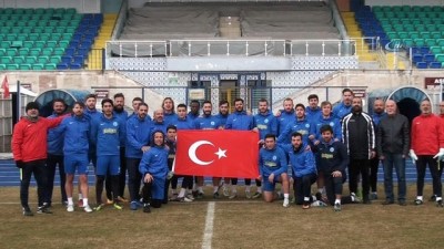 mehmetcik -  Kütahyasporlu futbolculardan Mehmetçiklere 'yanınızdayız' mesajı  Videosu