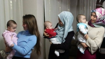yasaklar -  Suriyeli aile üçüz bebeklerine Recep, Tayyip, Emine ismini verdi  Videosu