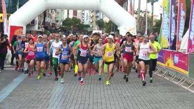 dera - Alanya Atatürk Yarı Maratonu ve Halk Koşusu - ANTALYA Videosu