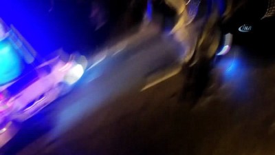 saglik ekibi -  Beykoz’da otomobil takla attı: 2 yaralı  Videosu